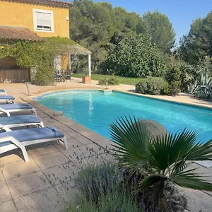 Provencale 8 Personnes , Ventabren France